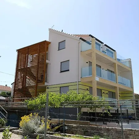 アパート Patricia